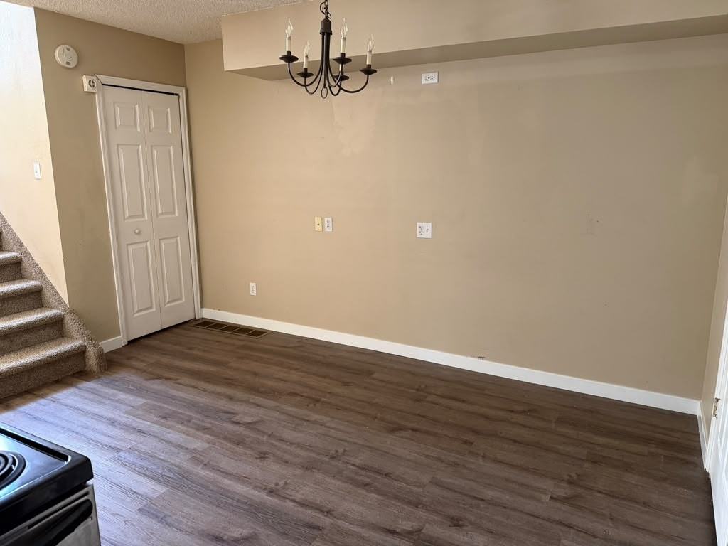 964 South Pitkin Court - Photo 7 of 16