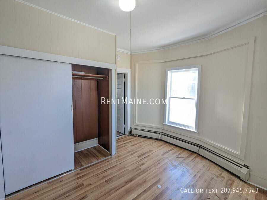 99 Center St #1 - Photo 6 of 8