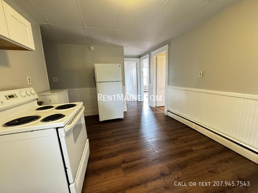 29 Bellevue St #4 - Photo 3 of 9