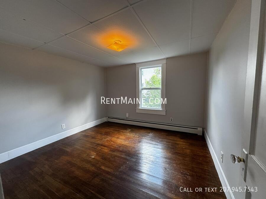 29 Bellevue St #4 - Photo 7 of 9