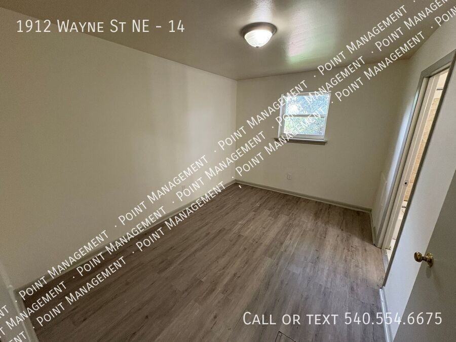 1912 Wayne St Ne #14 - Photo 6 of 7