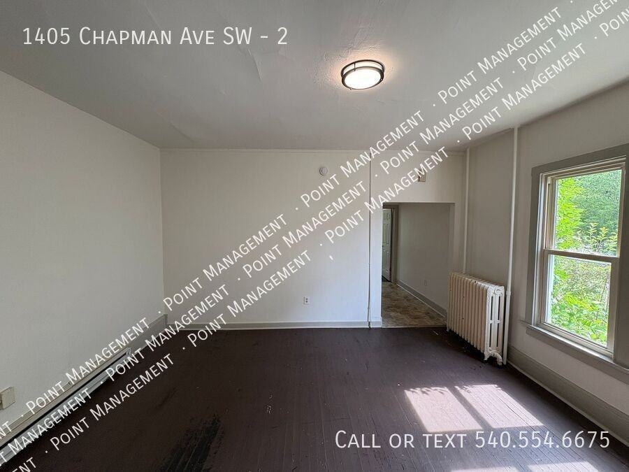 1405 Chapman Ave Sw #2 - Photo 2 of 6