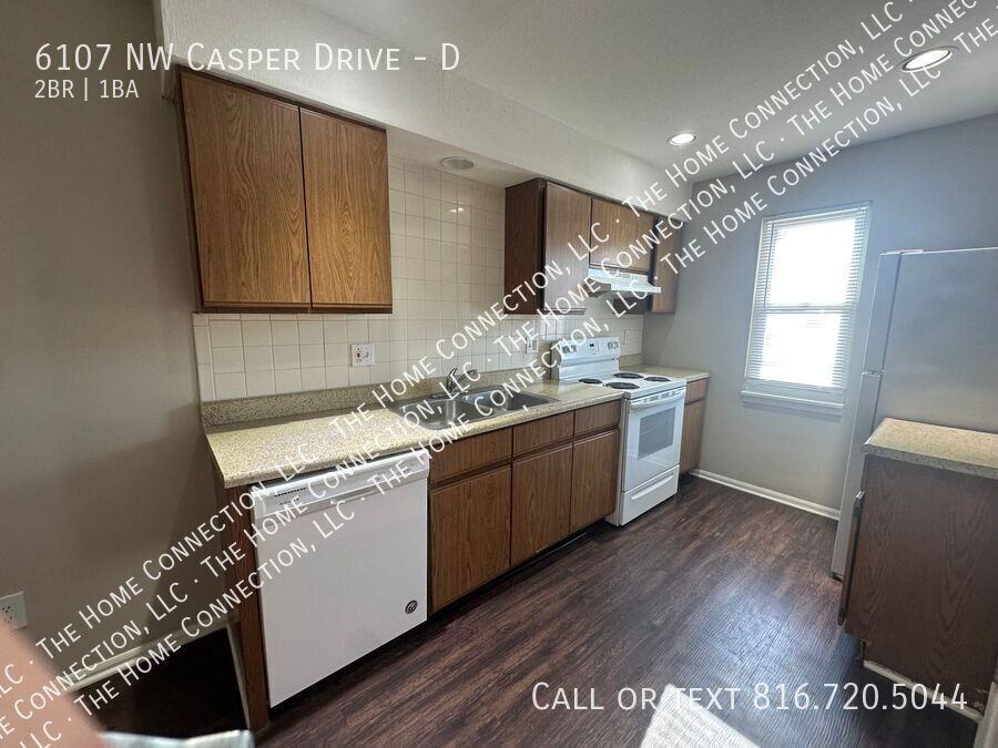 6107 Nw Casper Dr #D - Photo 4 of 15