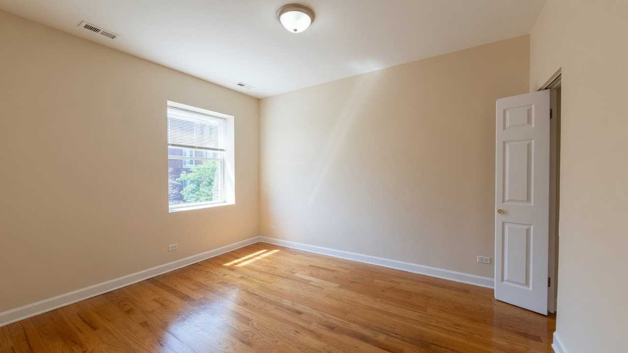 4609 N Kimball Ave #3N - Photo 3 of 7