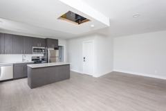 818 W 18th St #4F - Photo 1 of 1