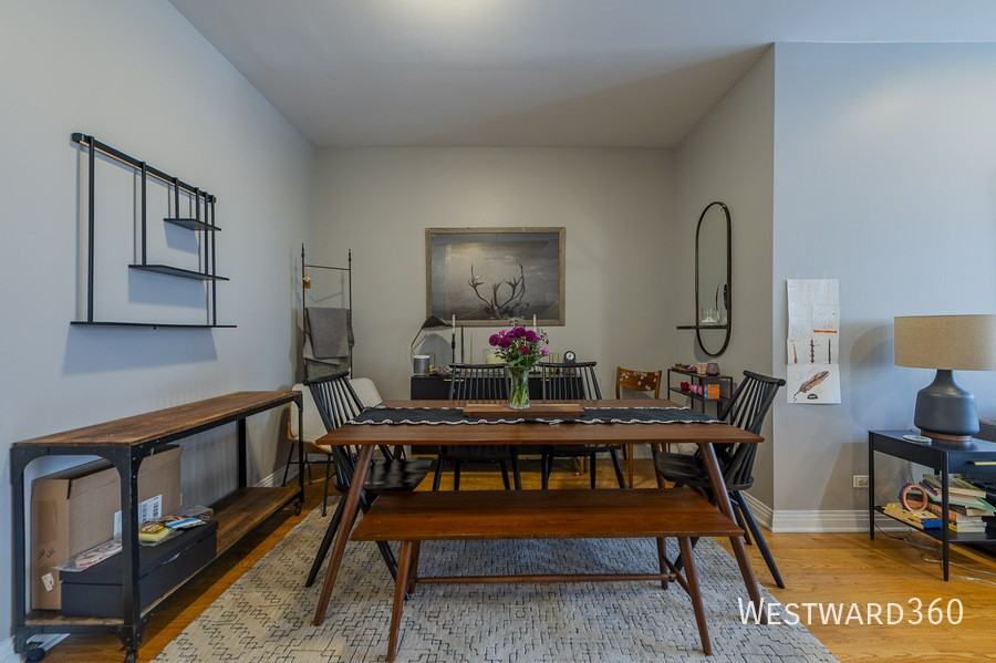 127 E 18th St #TH - Photo 4 of 17