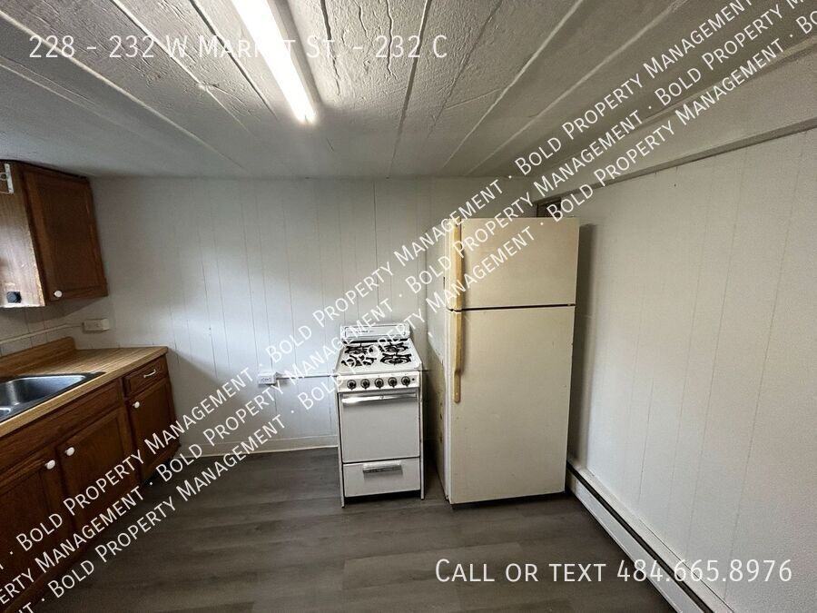 228 - Photo 3 of 11