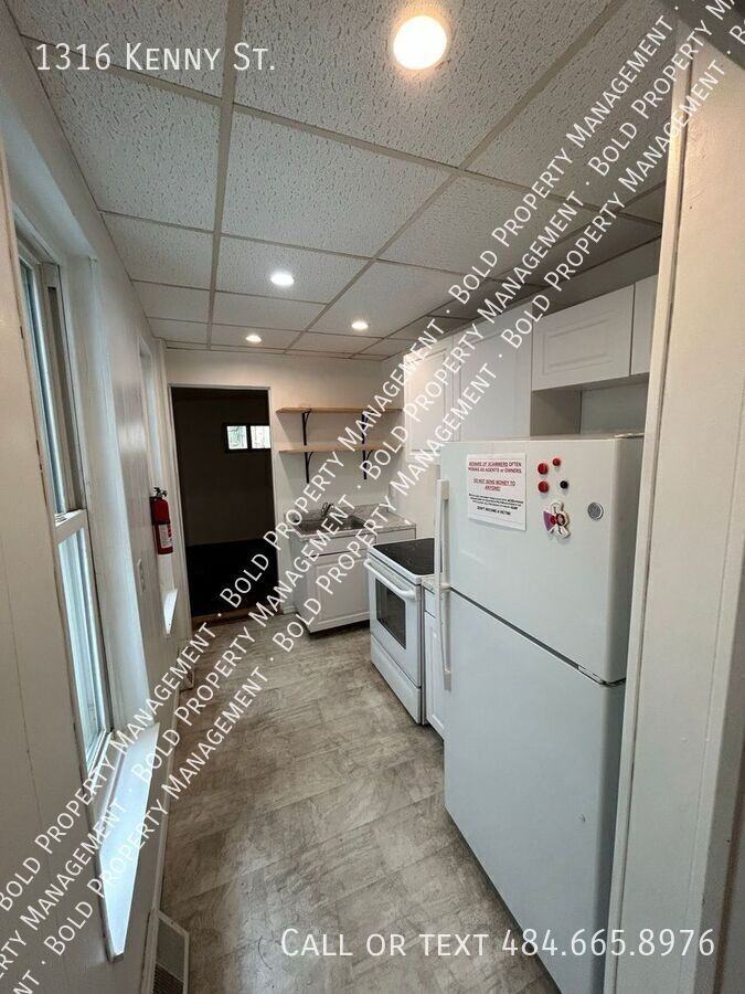 1316 Kenny St - Photo 2 of 11