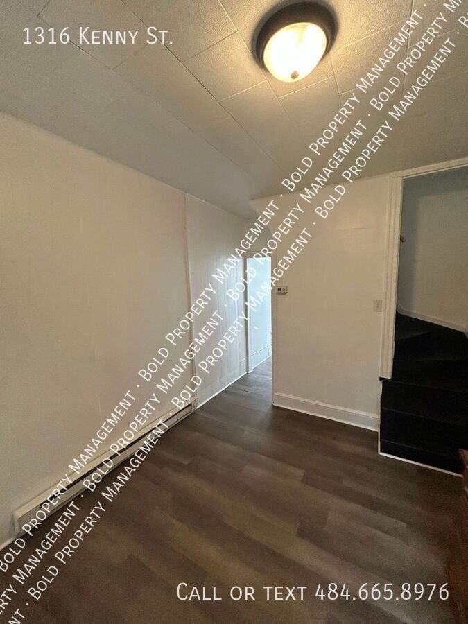 1316 Kenny St - Photo 6 of 11