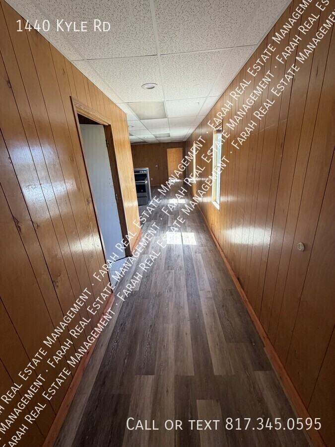 1440 Kyle Rd - Photo 6 of 8