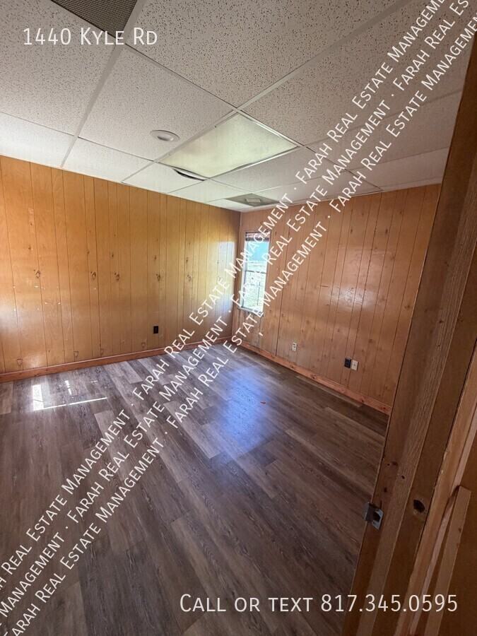 1440 Kyle Rd - Photo 7 of 8