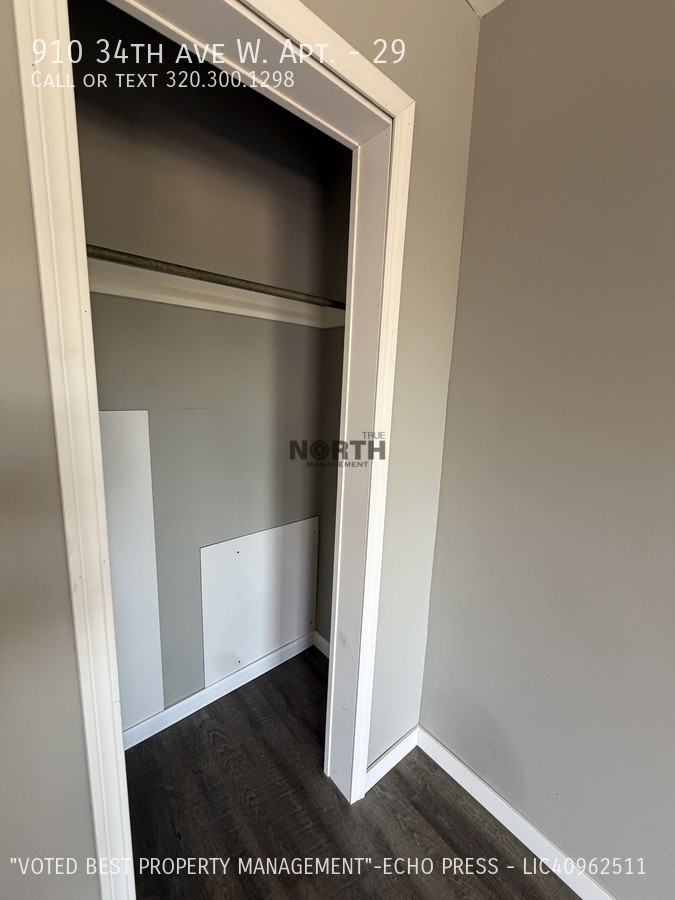 910 34th Ave W #29 - Photo 4 of 13