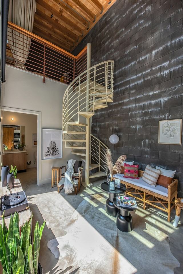 3586 Adams Avenue, Unit 04 - Photo 3 of 15