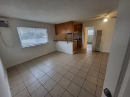 featured image of 741 N Lincoln St