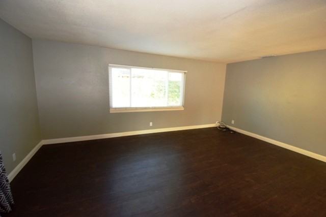 1141 Avon Way - Photo 6 of 18