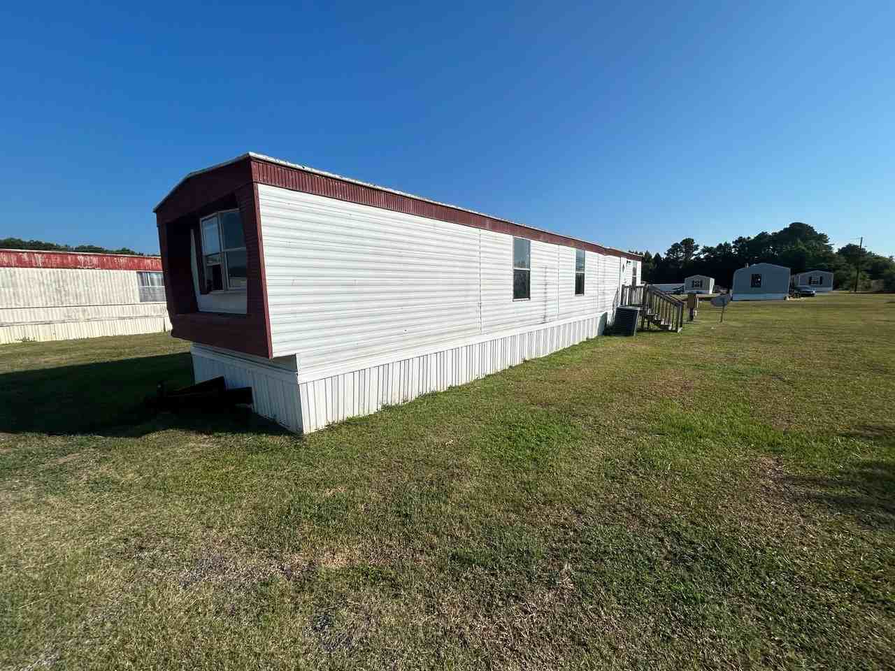312 Reid Ct - Photo 2 of 10