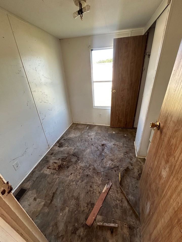 312 Reid Ct - Photo 7 of 10