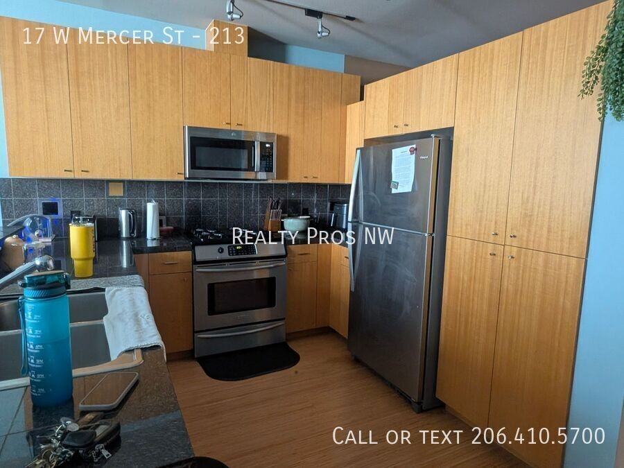 17 W Mercer St #213 - Photo 4 of 11