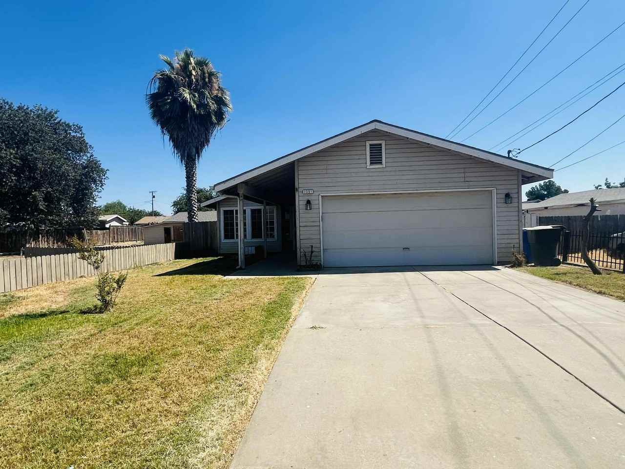 1251 Davis St #1 - Photo 2 of 18
