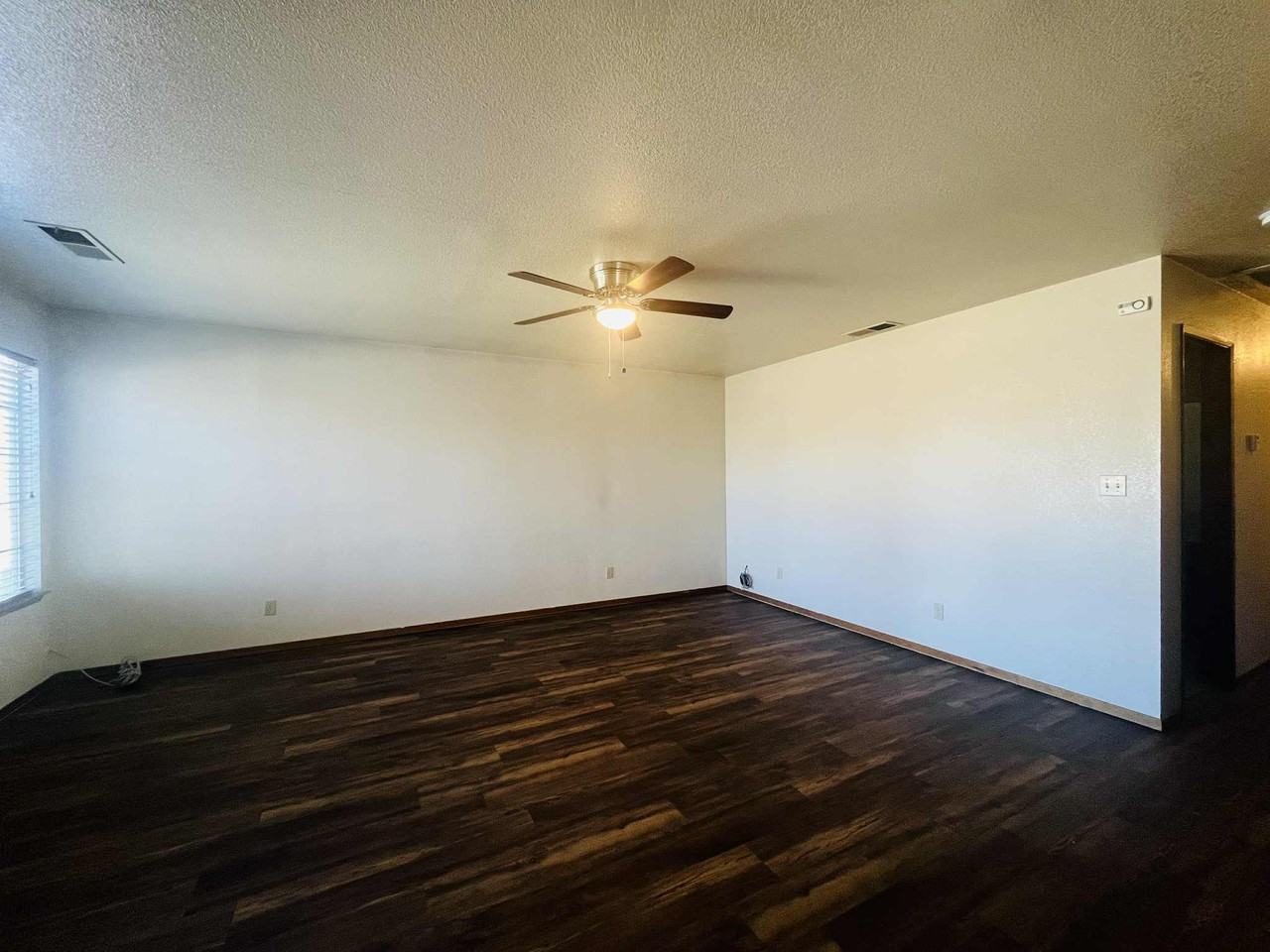 1251 Davis St #1 - Photo 6 of 18