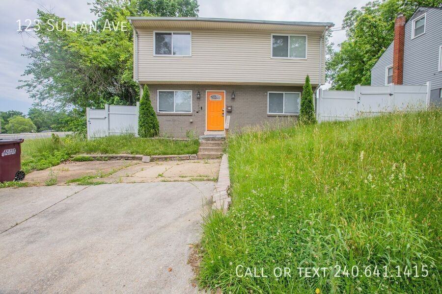 123 Sultan Ave