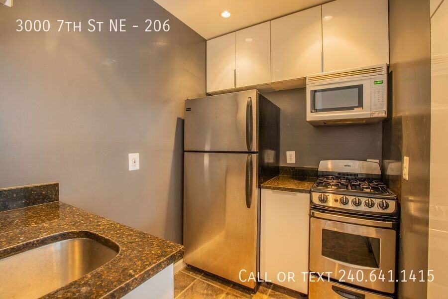 3000 7th St Ne #206 - Photo 4 of 12