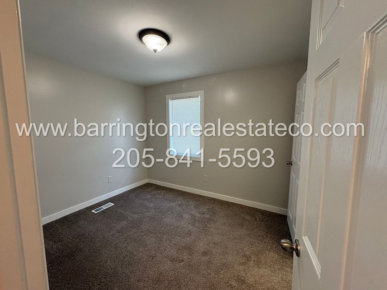 1733 28th St N - Photo 6 of 8