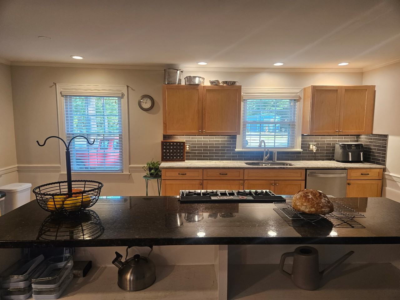 221 York Rd - Photo 3 of 20