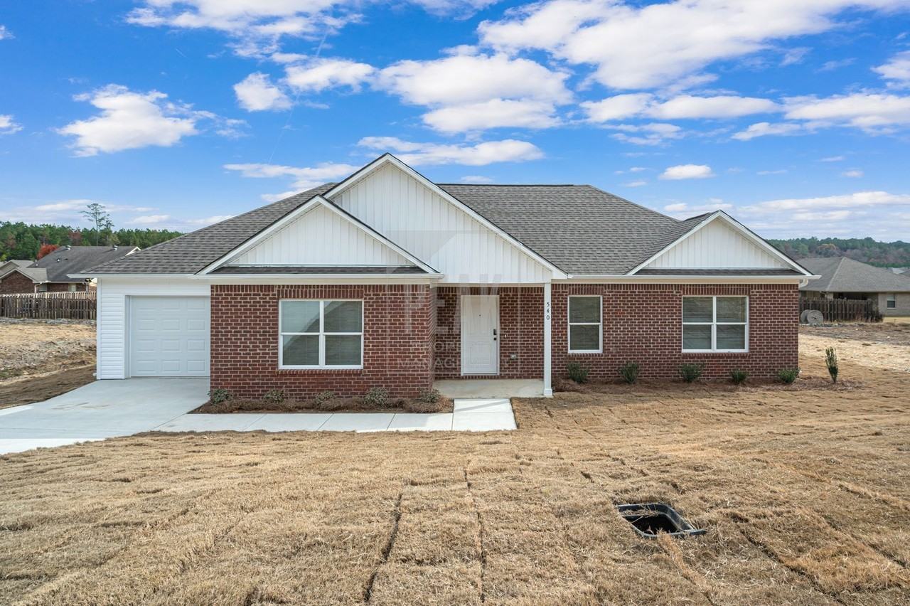 540 Woodland Cir - Photo 3 of 41