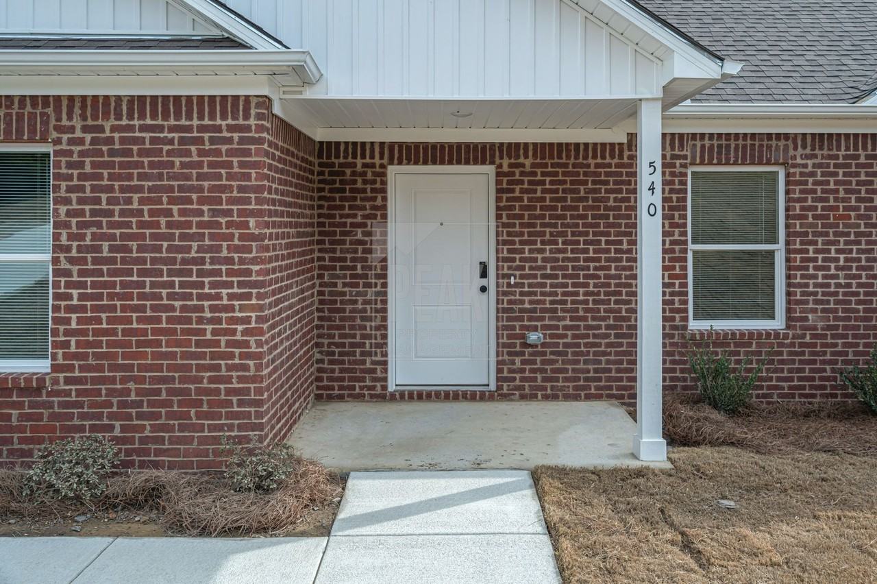 540 Woodland Cir - Photo 5 of 41