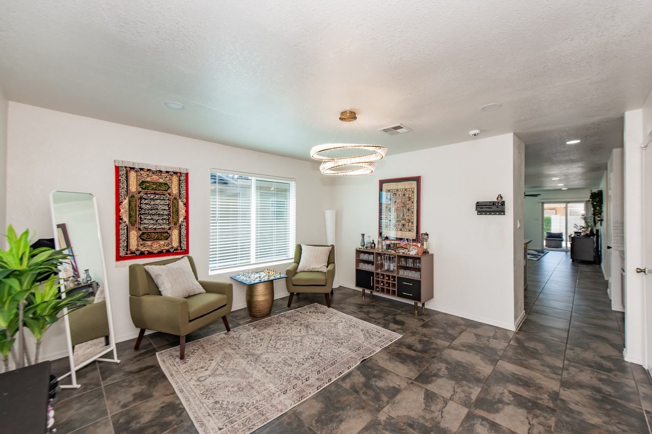 7161 E 37th St - Photo 5 of 29