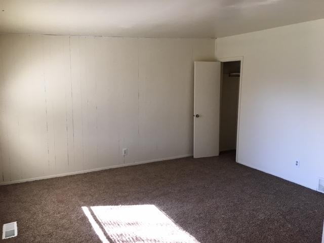 462 E Granite Ave #462-2 - Photo 5 of 11