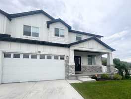 featured image of 11391 S Mapleside Ln #1