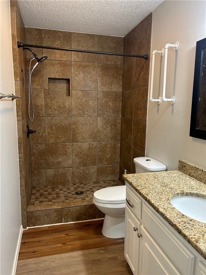 6 William Ln - Photo 5 of 11