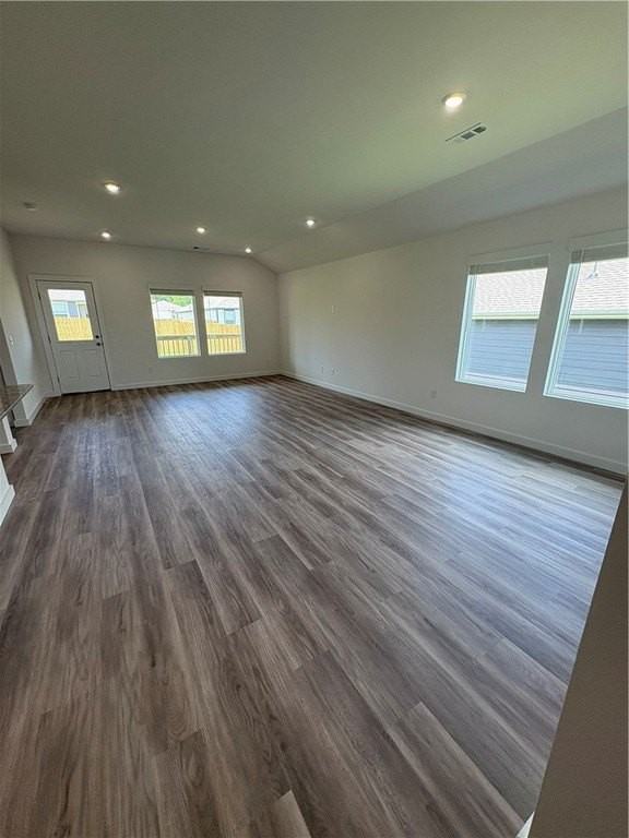 201 Nw Granny Smith St - Photo 2 of 16