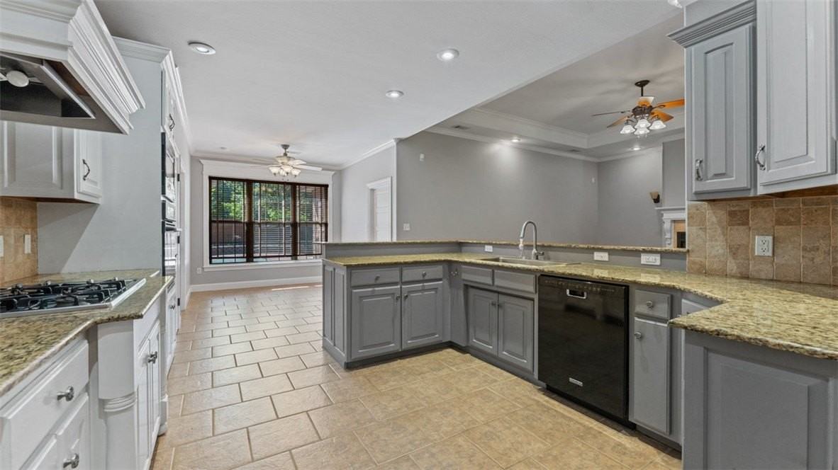 204 Tunbridge Dr - Photo 5 of 31