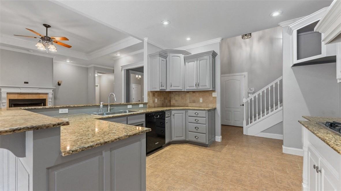 204 Tunbridge Dr - Photo 6 of 31