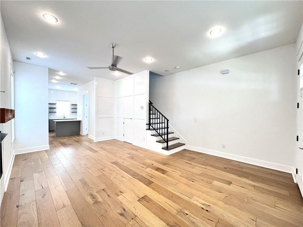 1372 S Duncan Ave - Photo 4 of 23