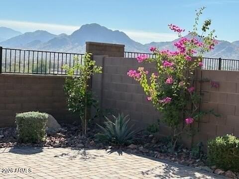 8365 S 165th Ave - Photo 3 of 18