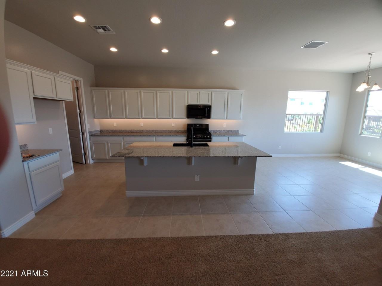 8537 W Myrtle Ave - Photo 5 of 13