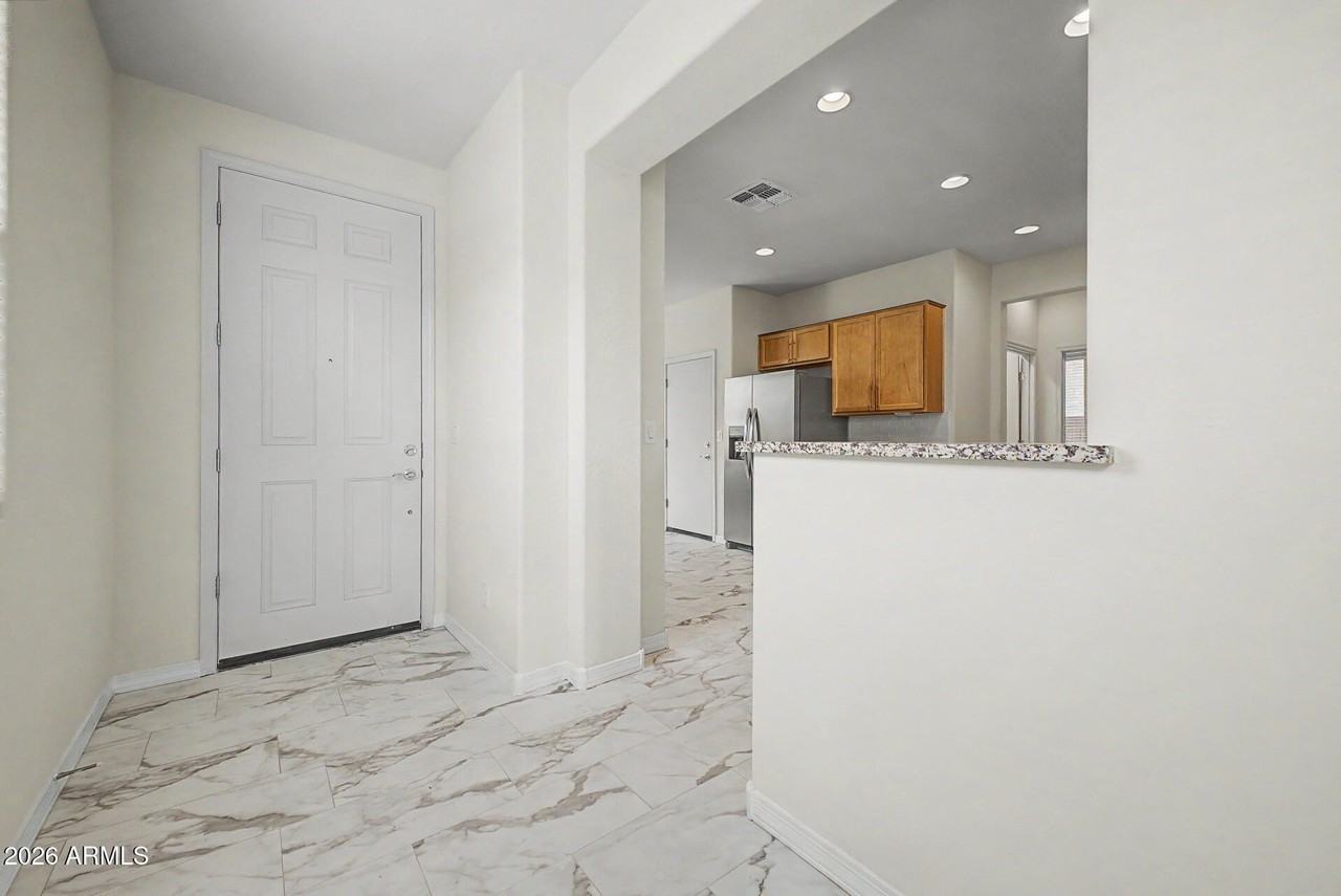 7143 W Coles Rd - Photo 2 of 30