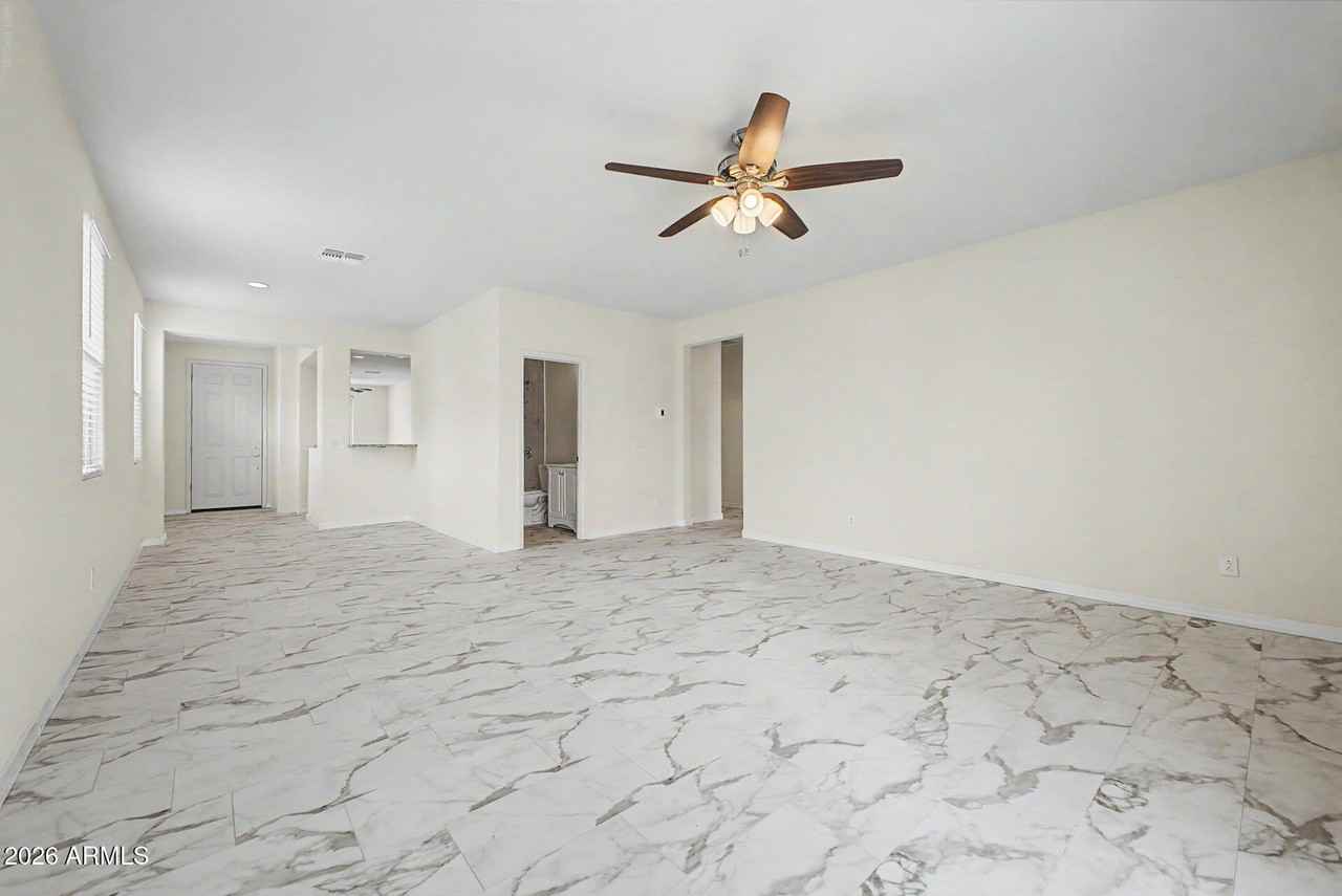 7143 W Coles Rd - Photo 4 of 30