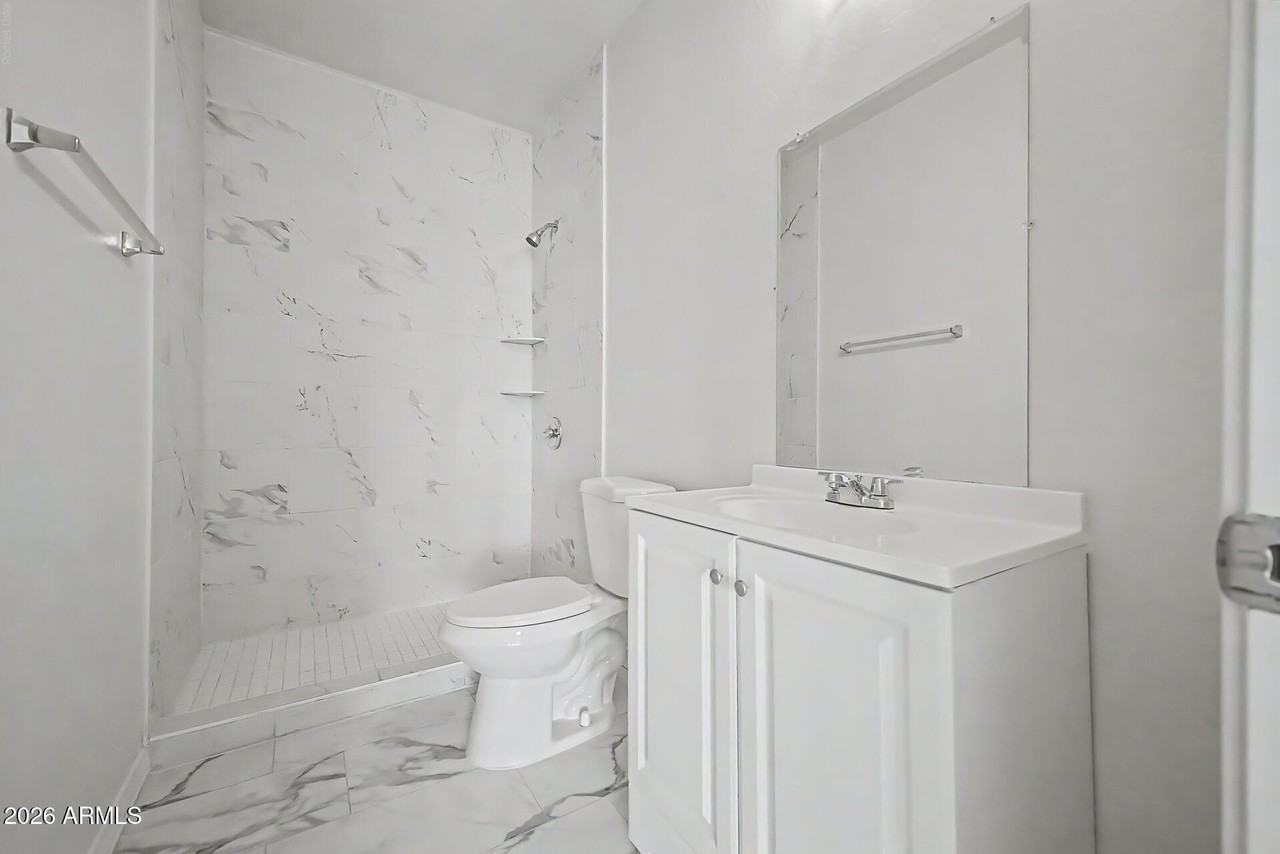 7143 W Coles Rd - Photo 5 of 30