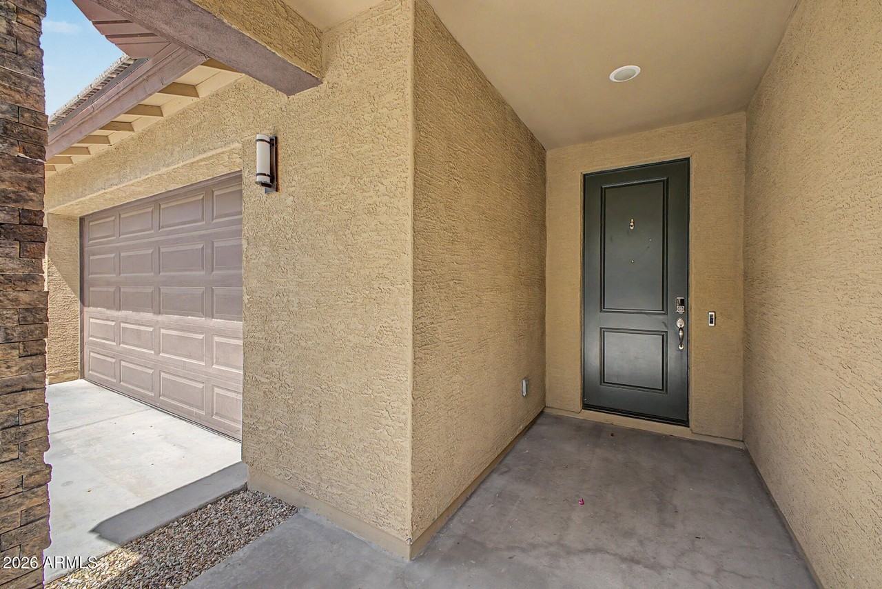 17797 W Cassia Way - Photo 4 of 36