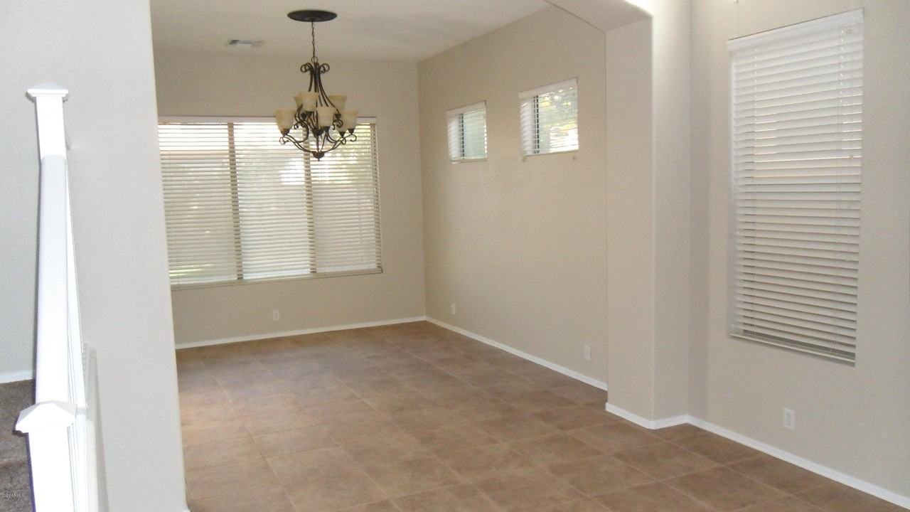 9008 W Quail Ave - Photo 2 of 27