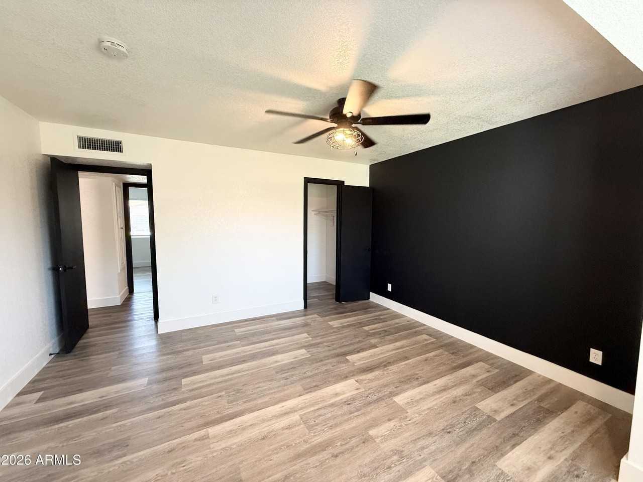2116 E Marconi Ave - Photo 7 of 18