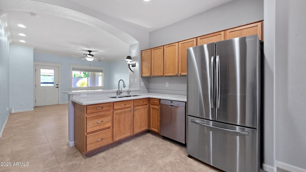 14354 W Weldon Ave - Photo 5 of 25