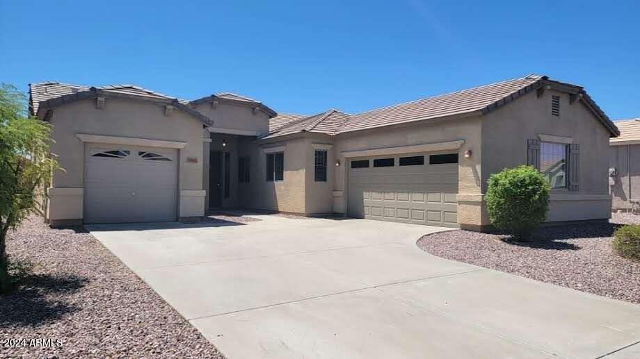 17605 W Crocus Dr - Photo 2 of 25