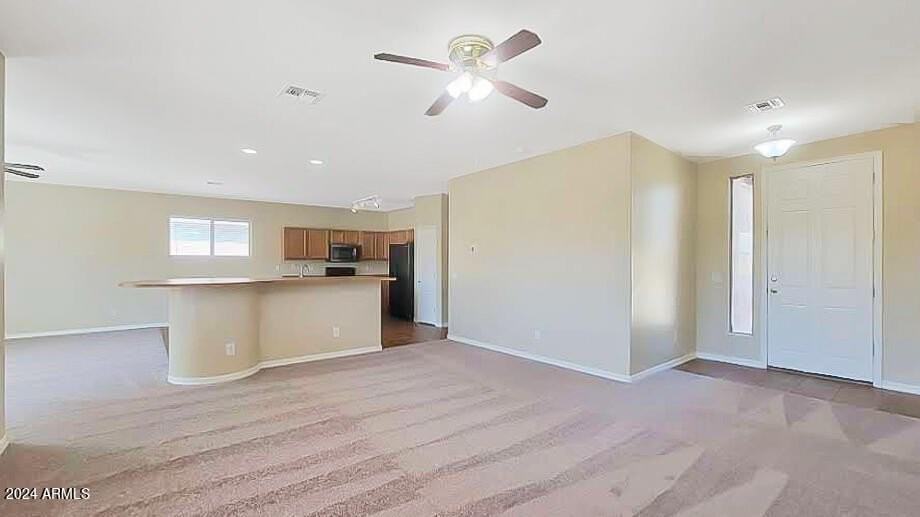 17605 W Crocus Dr - Photo 4 of 25
