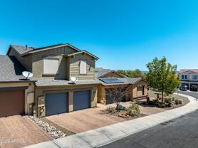 652 Brindle Dr - Photo 1 of 1